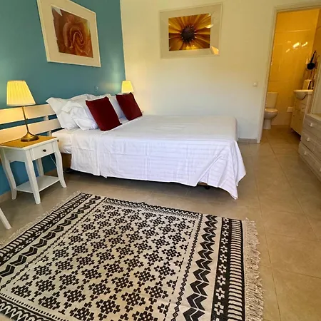 Guest house Casa Concha - Peaceful And Relaxing Lagos