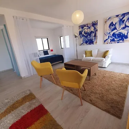 Casa Concha - Peaceful And Relaxing Gasthof Lagos