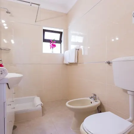 Guest house Casa Concha - Peaceful And Relaxing Lagos